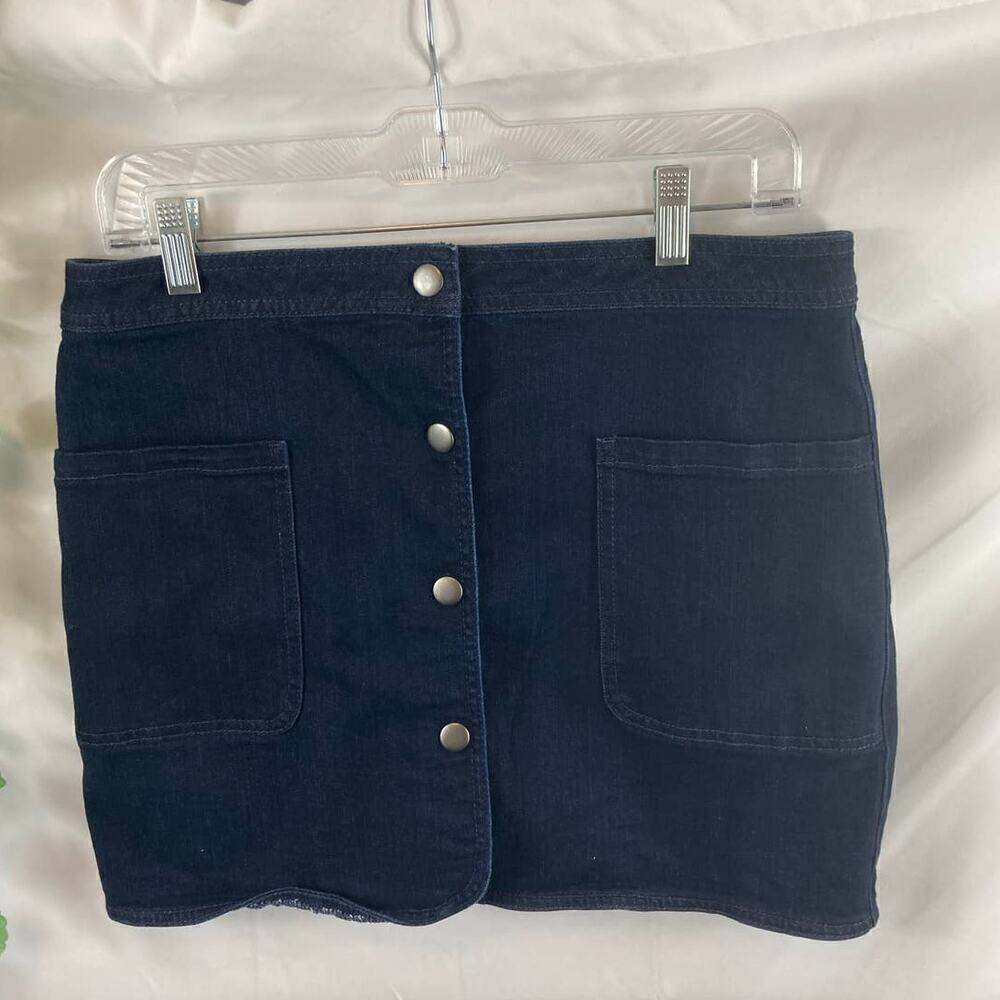 ANTHROPOLOGIE Hinge Dark Wash Snap Front Mini Skirt M